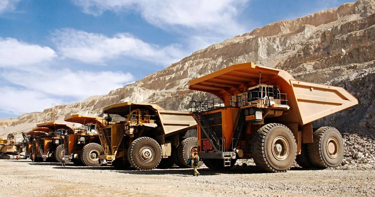 Parc d’engins de chantier et de transport